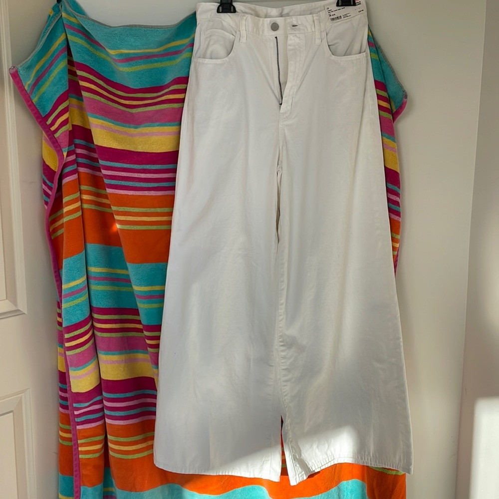 Uniqlo new without tags high rise super wide white light jeans